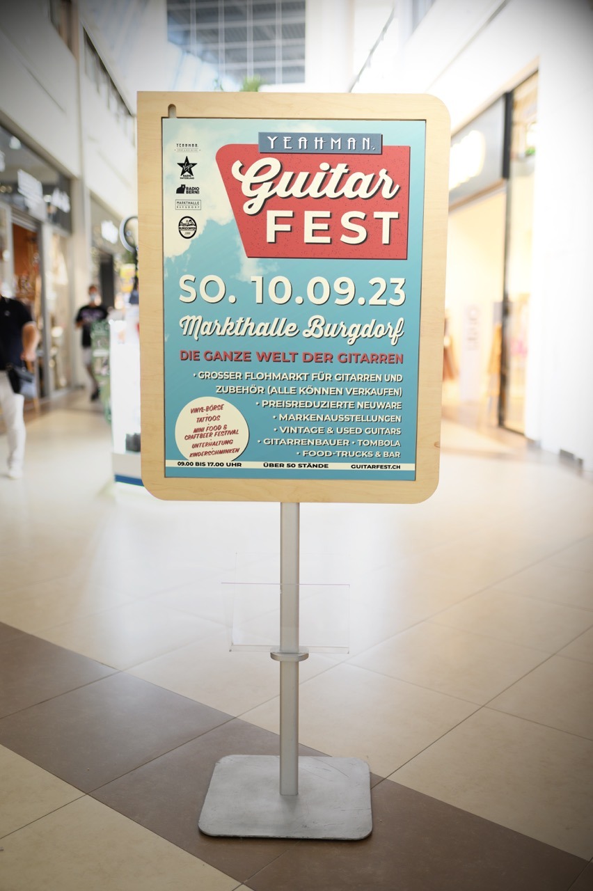 Blank Sign With Copy Space For Your Text Message Or Mock Up Content In Modern Shopping Mall